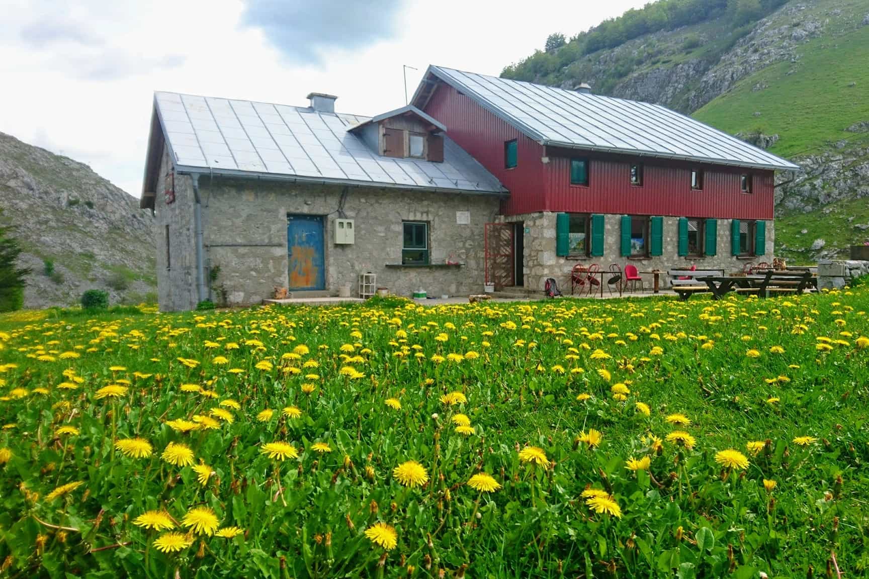 Vrela Mountain Hut, Bosnia. Photo: Host // Green Visions