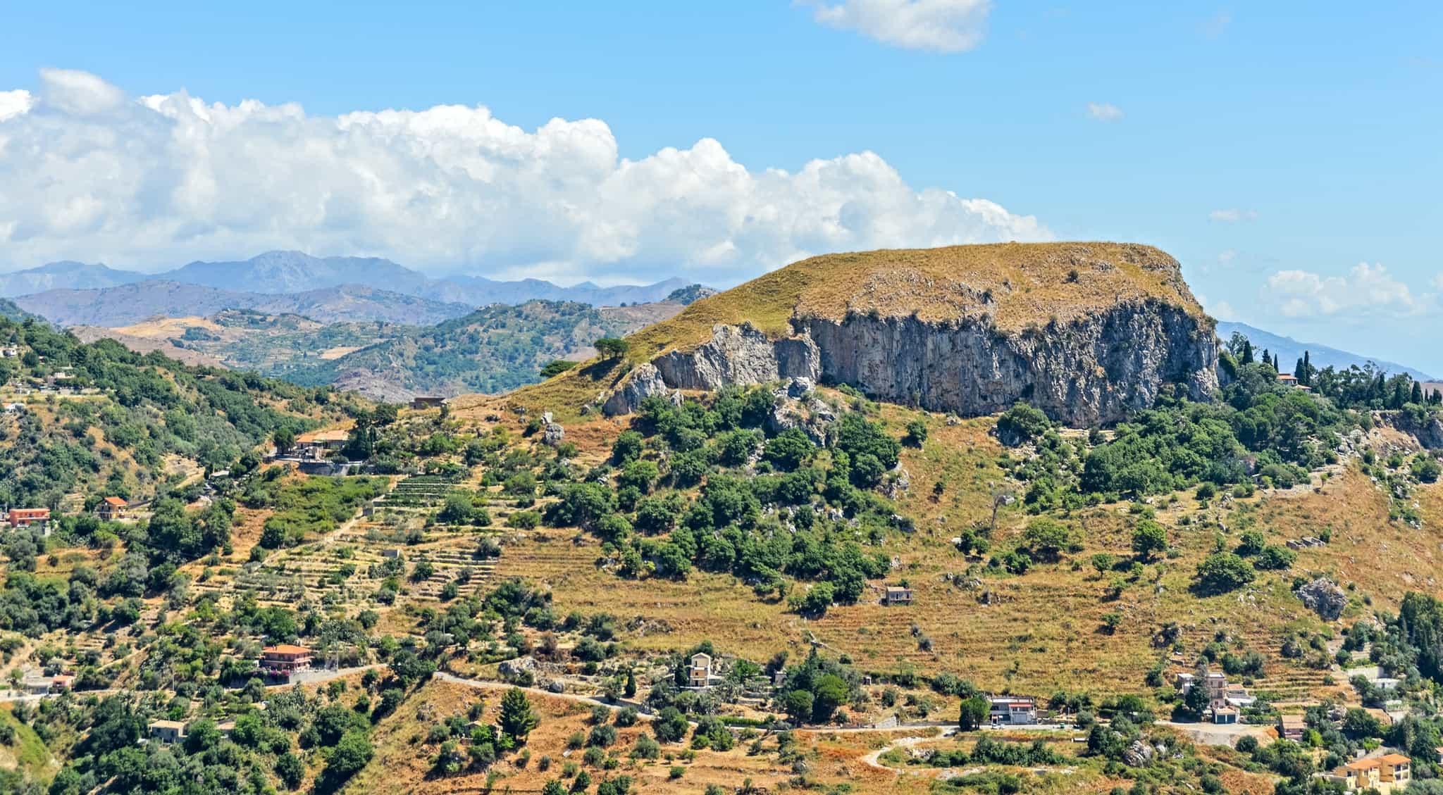 Sicilian landscape Photo:gettyImages-827474590