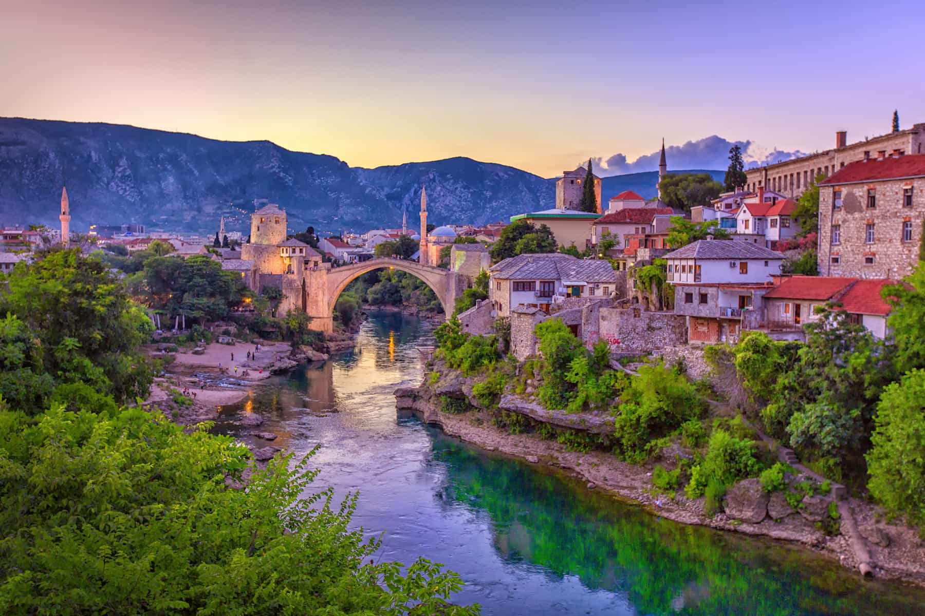 Mostar bridge, Mostar, Bosnia Photo: GettyImages-585067008
