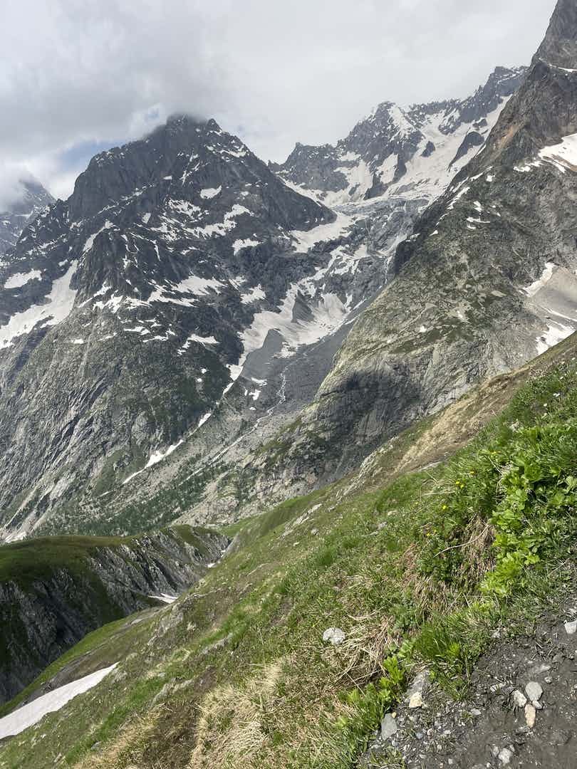 Unforgettable trekking in the alps