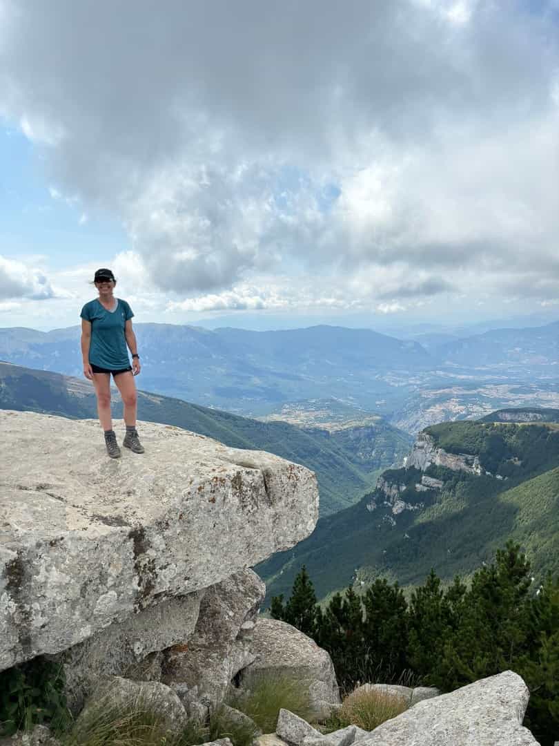 Hiking 🥾 in stunning countryside