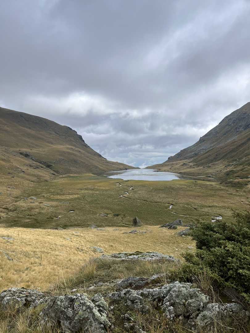 Amazing hiking adventure off the beaten track!