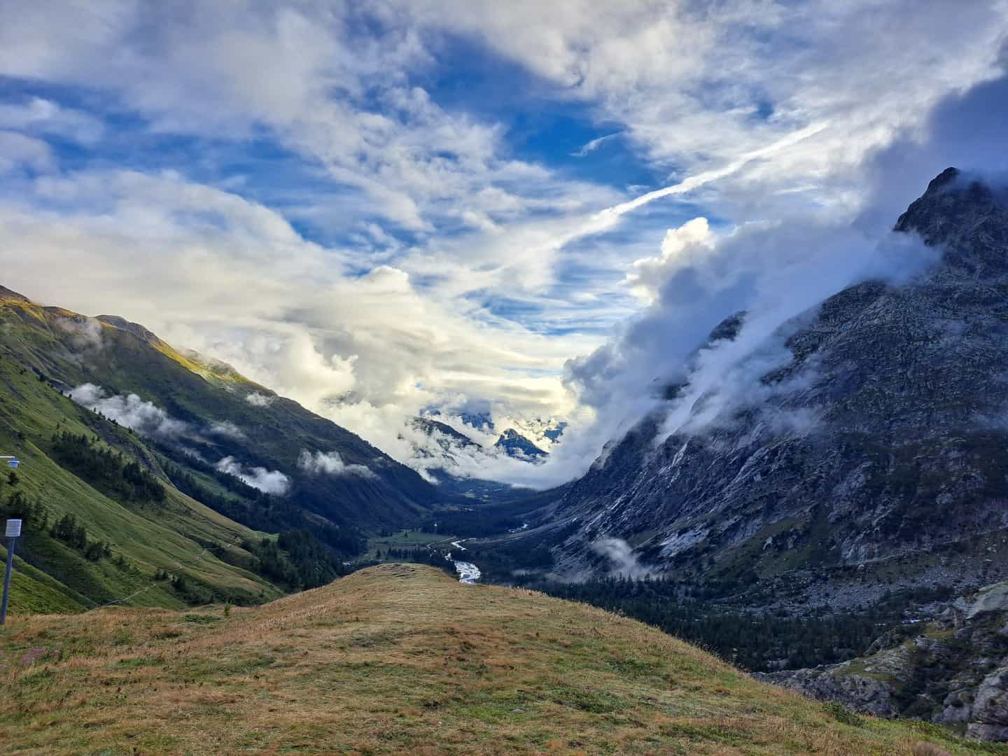 Excellent Hike, Amazing Scenery, Brilliant Guide and Great Group