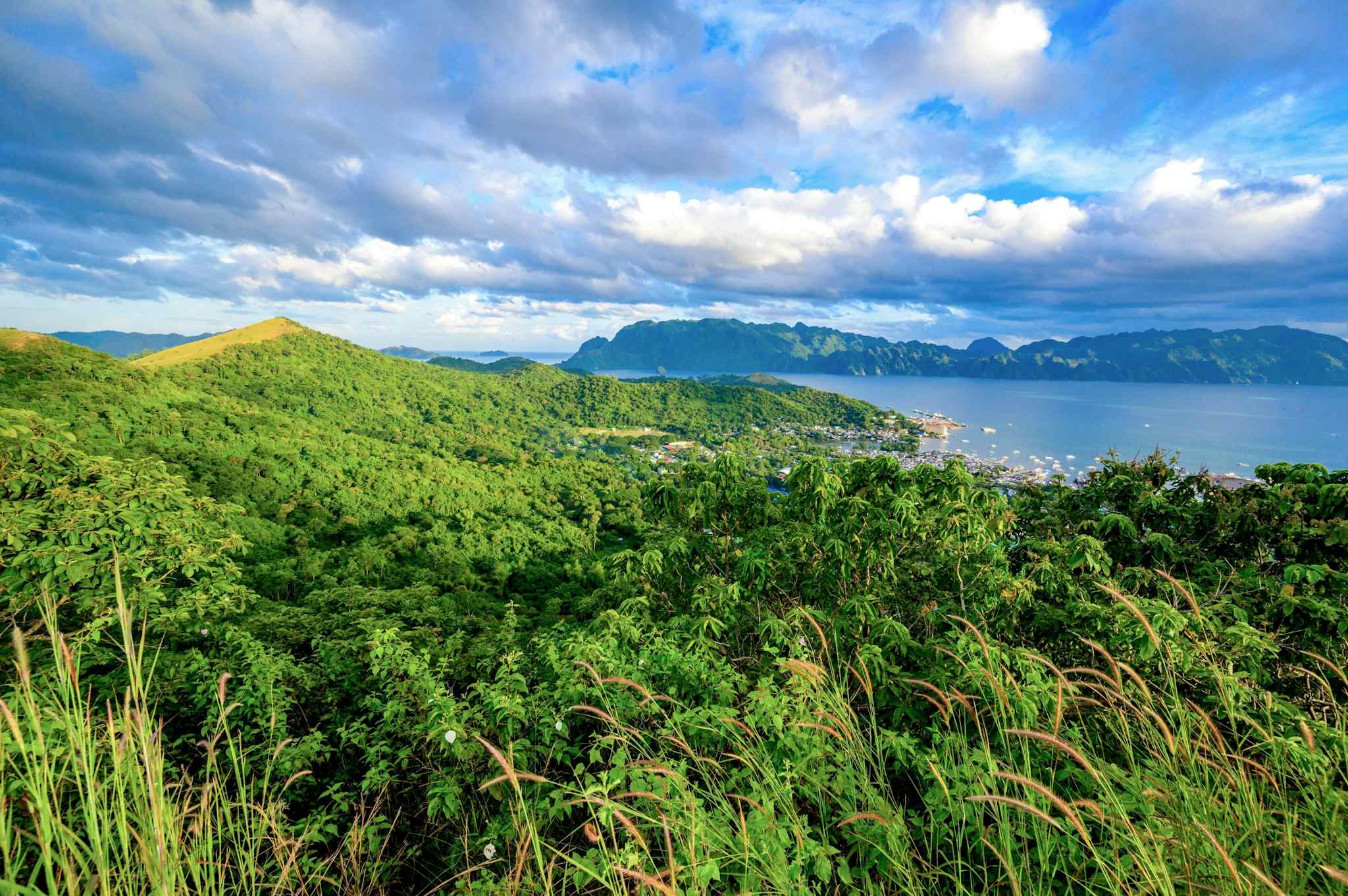 View of the hills and ocean from Mount Tapyas Viewpoint