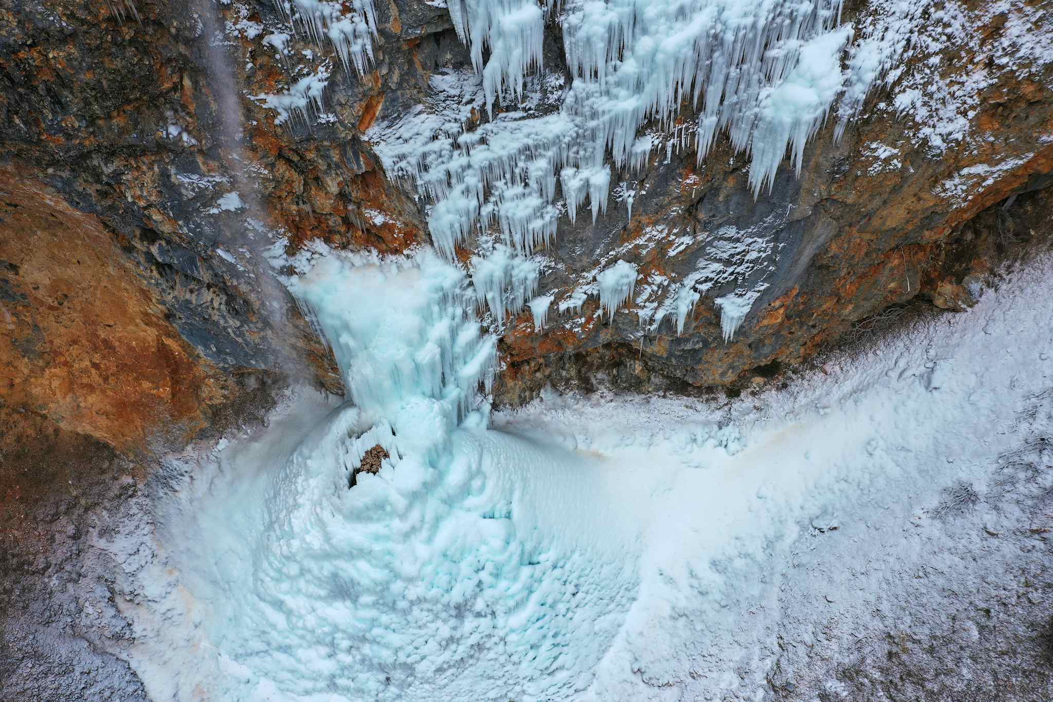 Frozen Rinka Falls, Slovenia