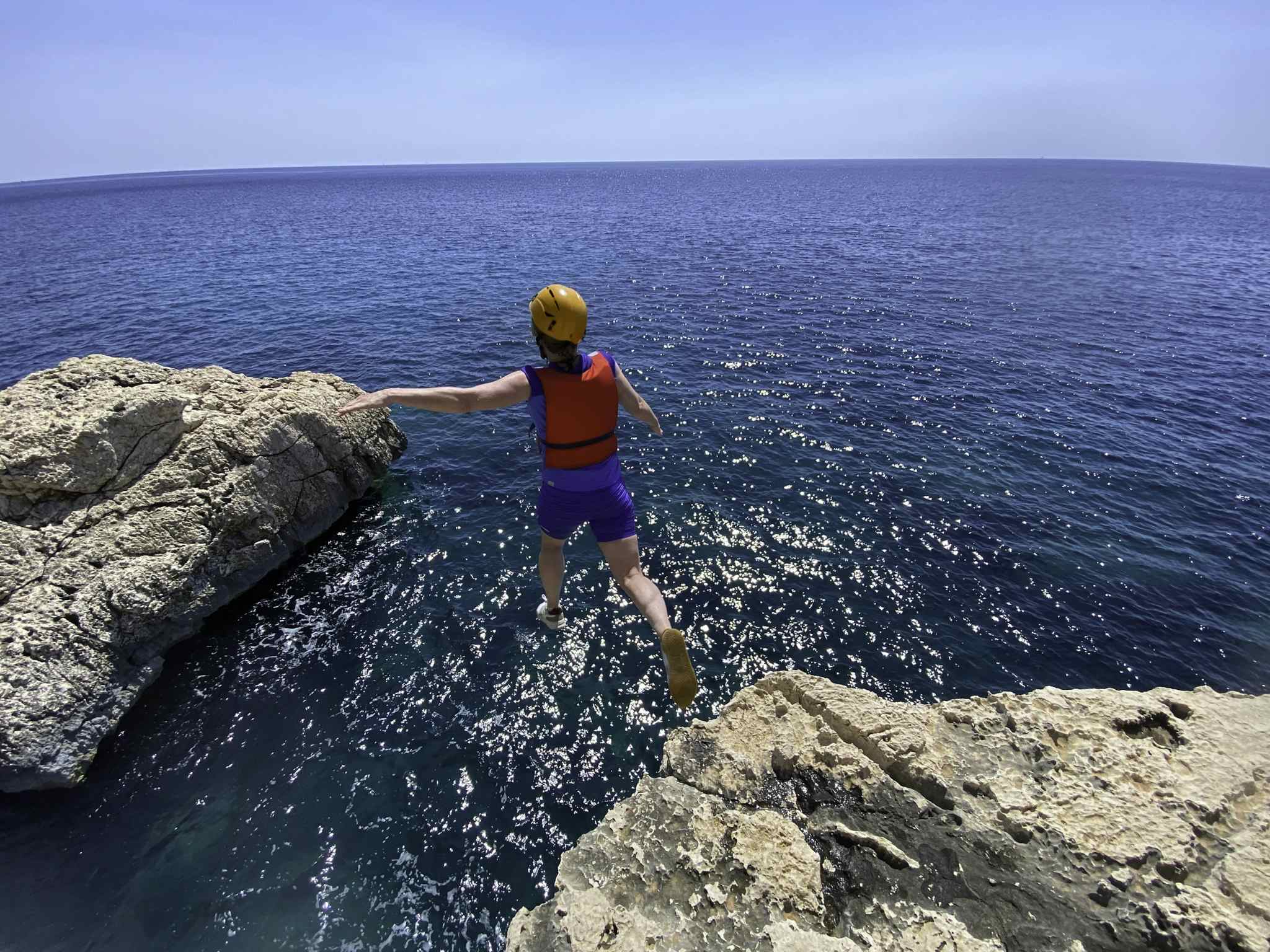 Coasteering in Sardinia. Photo: Host/40 Gradi Nord