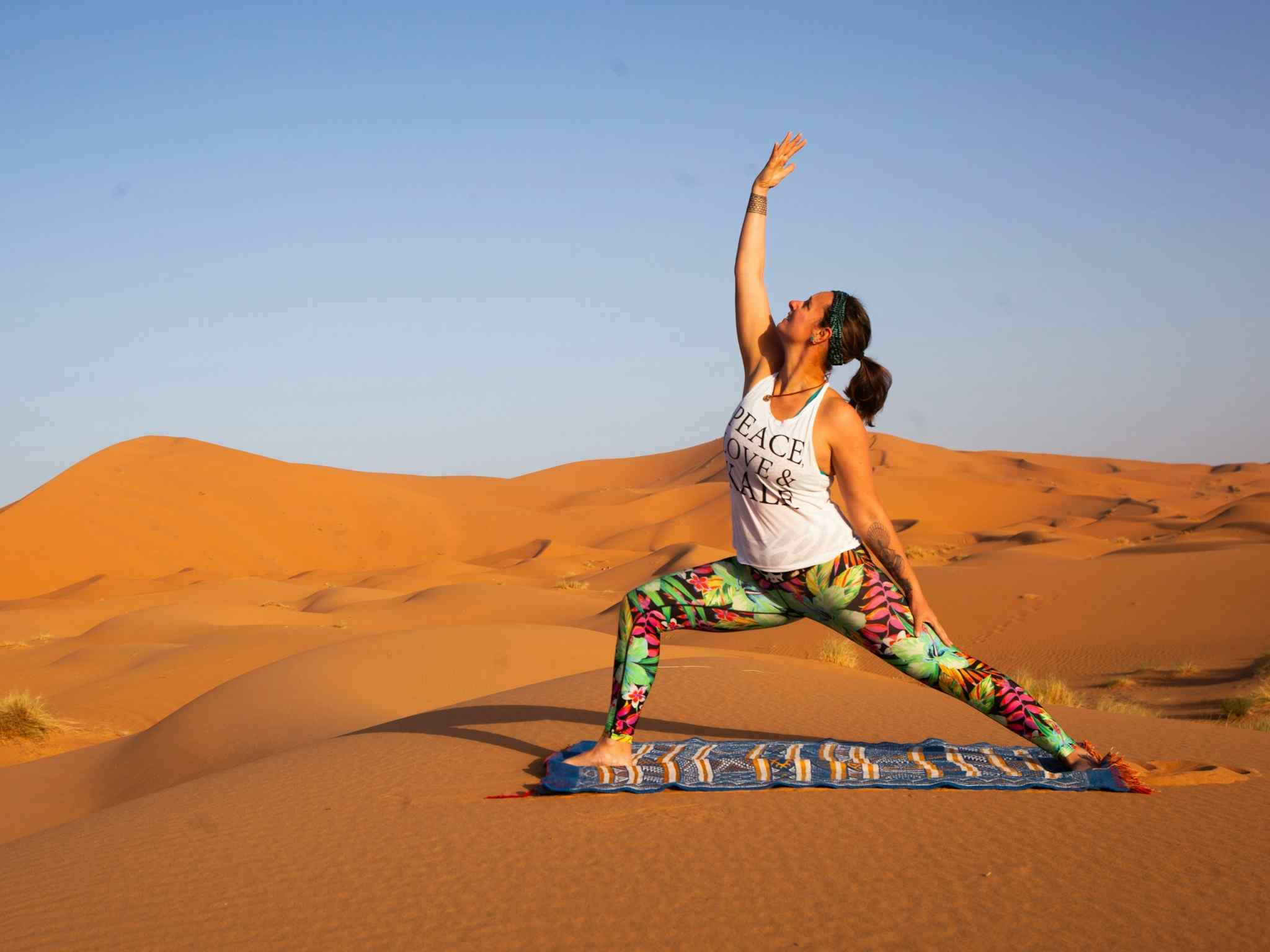 Yoga in the Sahara, Morocco. Photo: Host/RocknYogi