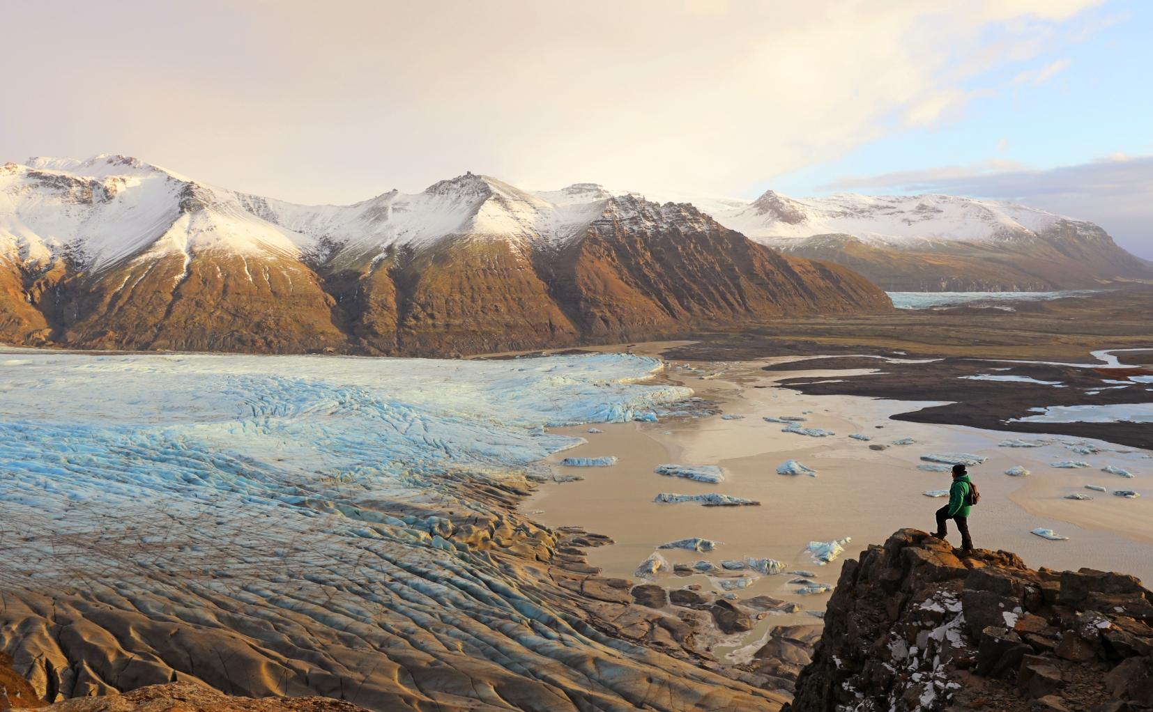 Hiking Expedition in the Icelandic Wilderness