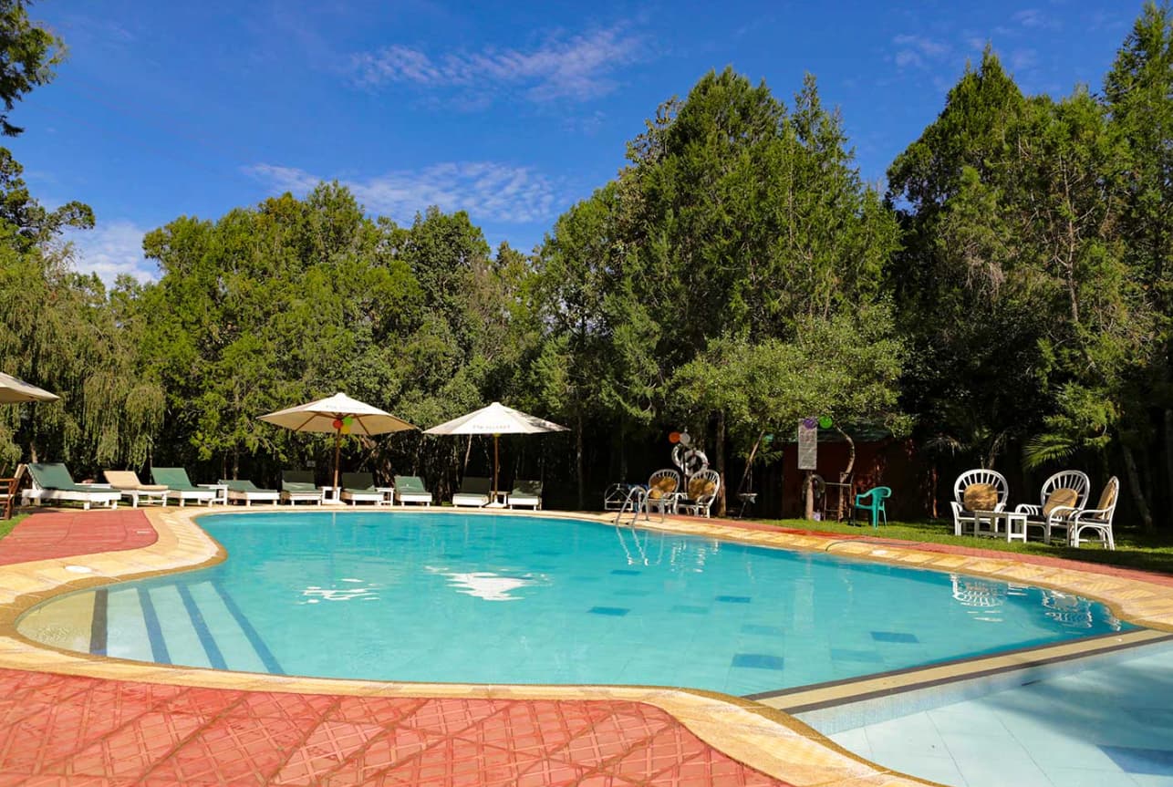 Swimming Pool at Kongoni Camp, Nanjuki, Mount Kenya: Photo: Hotel Website