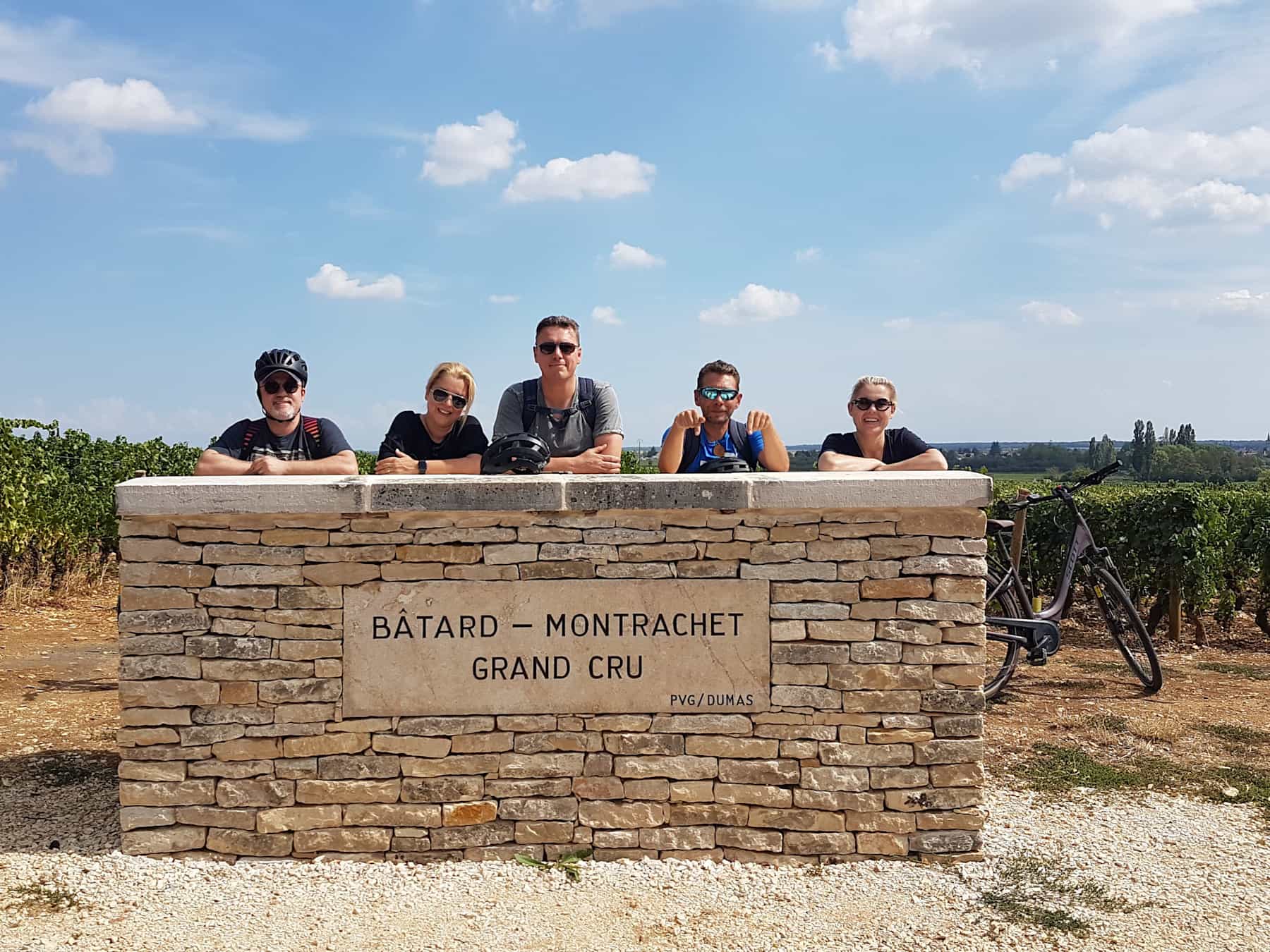 Wine tasting, Burgundy, France Photo: Host/ Active Tours