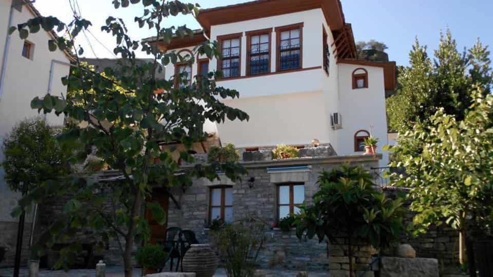Hotel Gjirokastra, Gjirokaster Photo: Host/Zbulo Discover Albania