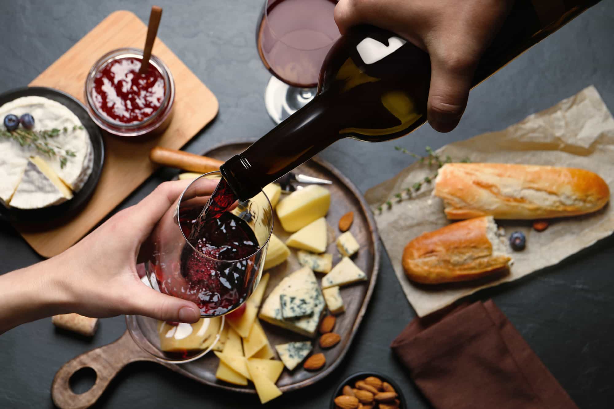Wine & food, France Photo: shutterstock 2125011755