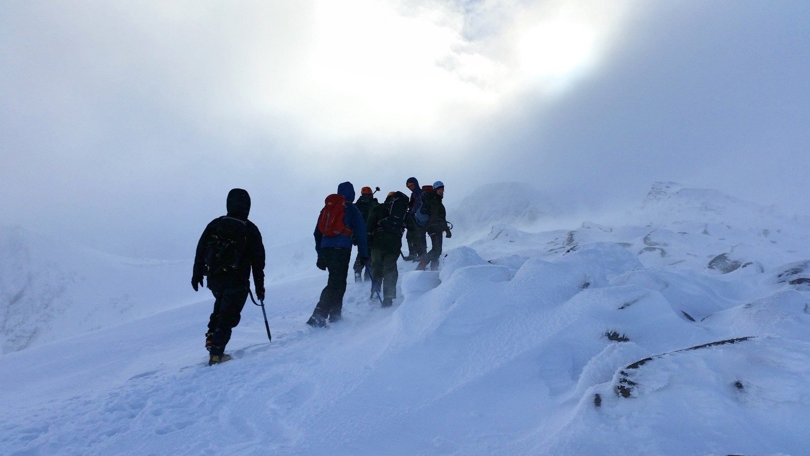 10 Tips for Hiking in Sub Zero Conditions - Much Better Adventures Magazine