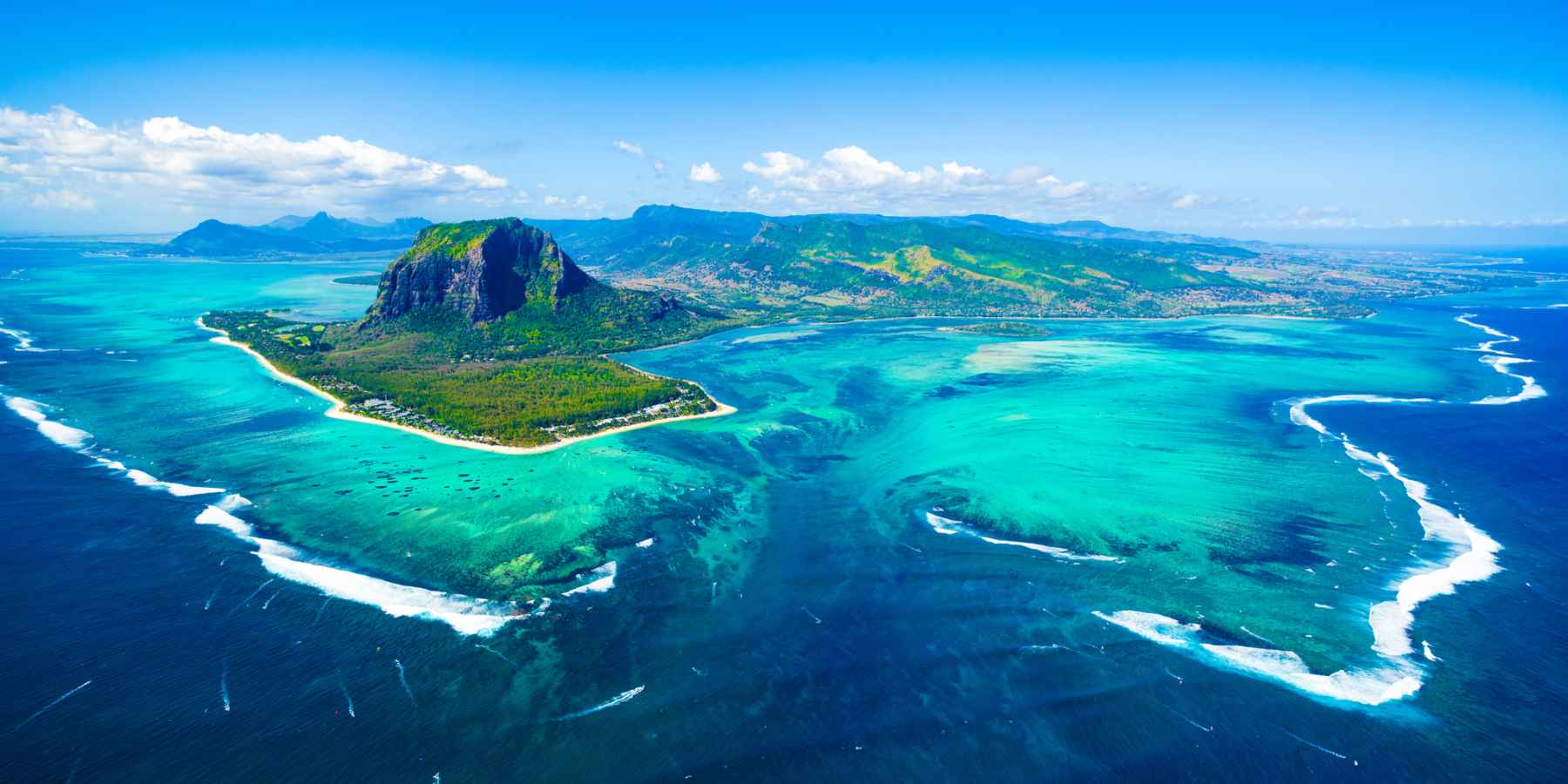 The remarkable scenery of Mauritius, an island of blues and greens. Photo: Getty