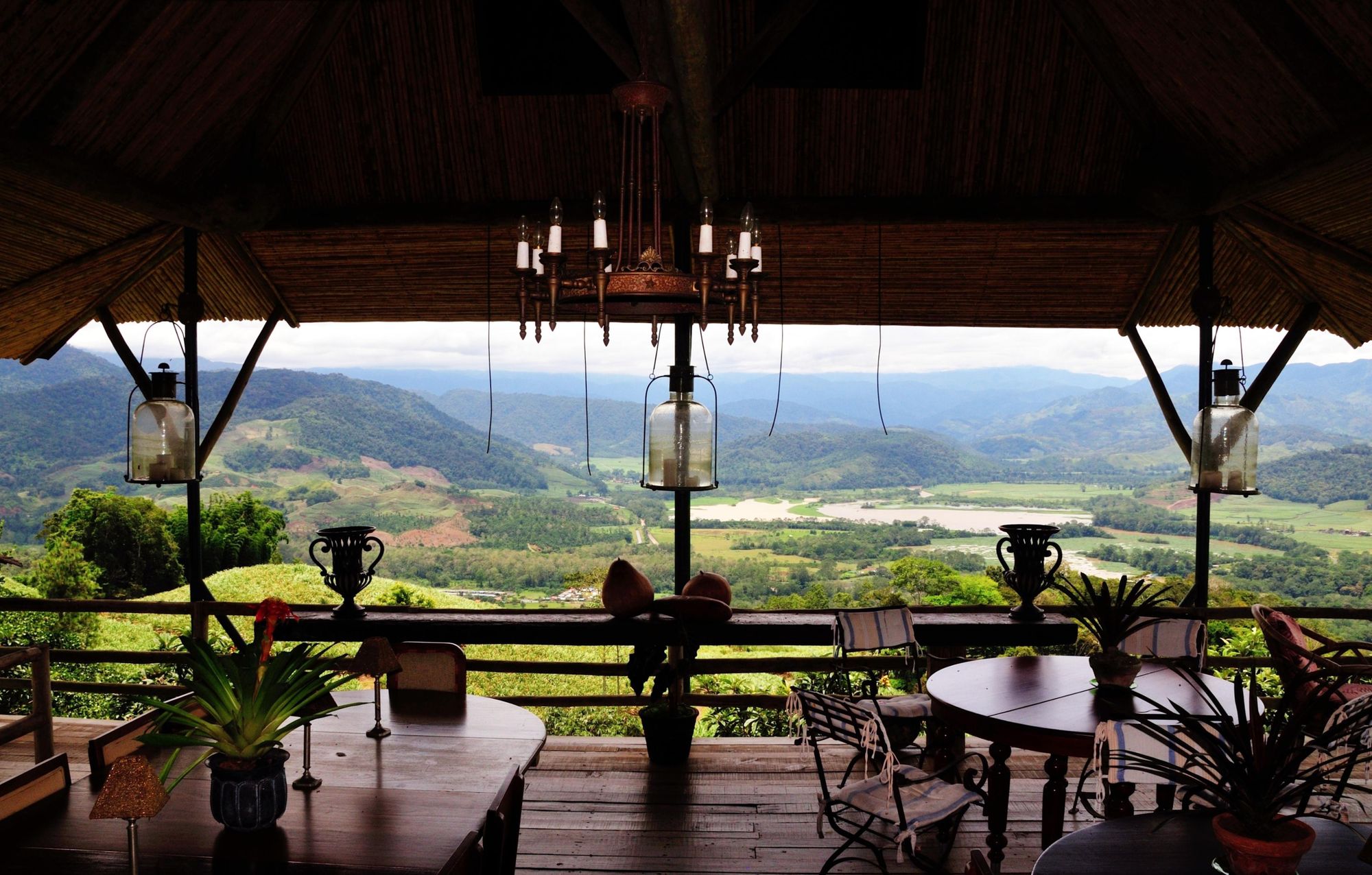 A mountain top bungalow overlooking Turrialba, Costa Rica. Photo: Getty