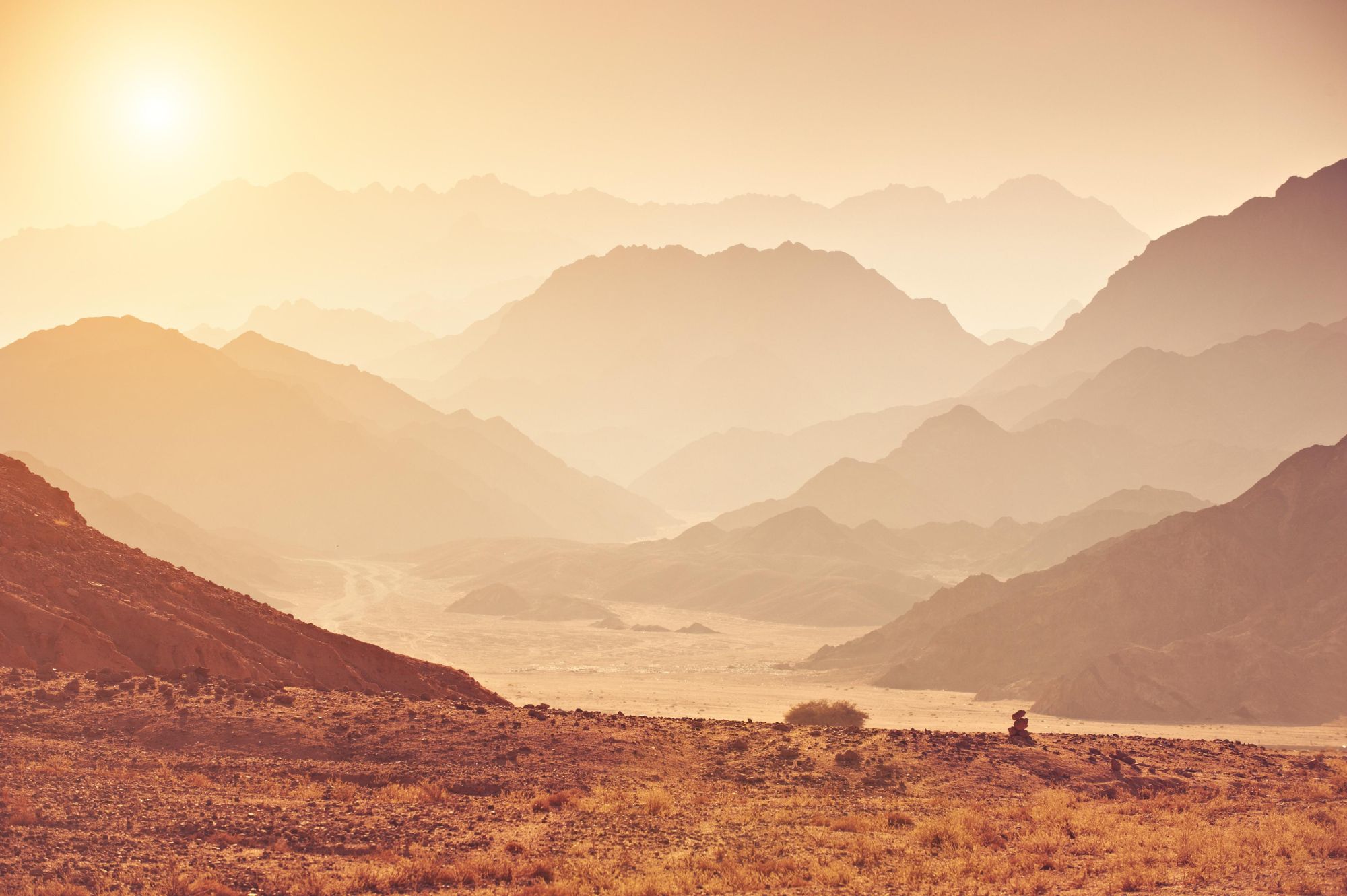 The layering moonscape of the Sinai Desert. Photo: Getty