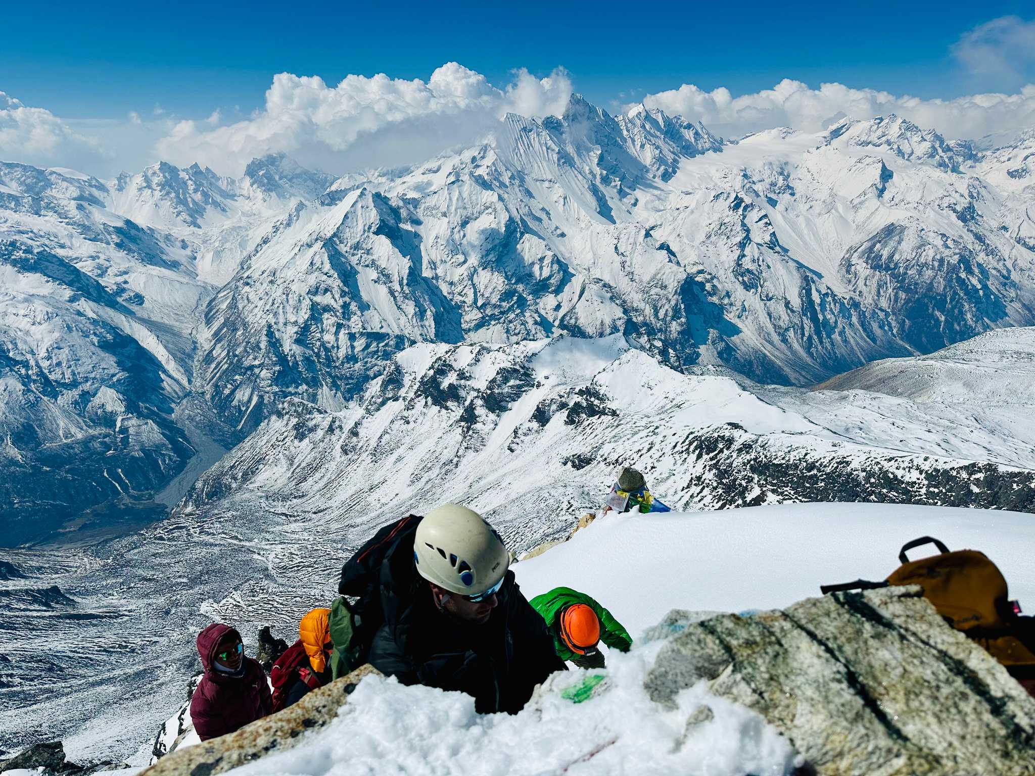 Views as you head the the summit of Yala Peak. Photo: Jared Rawlings.