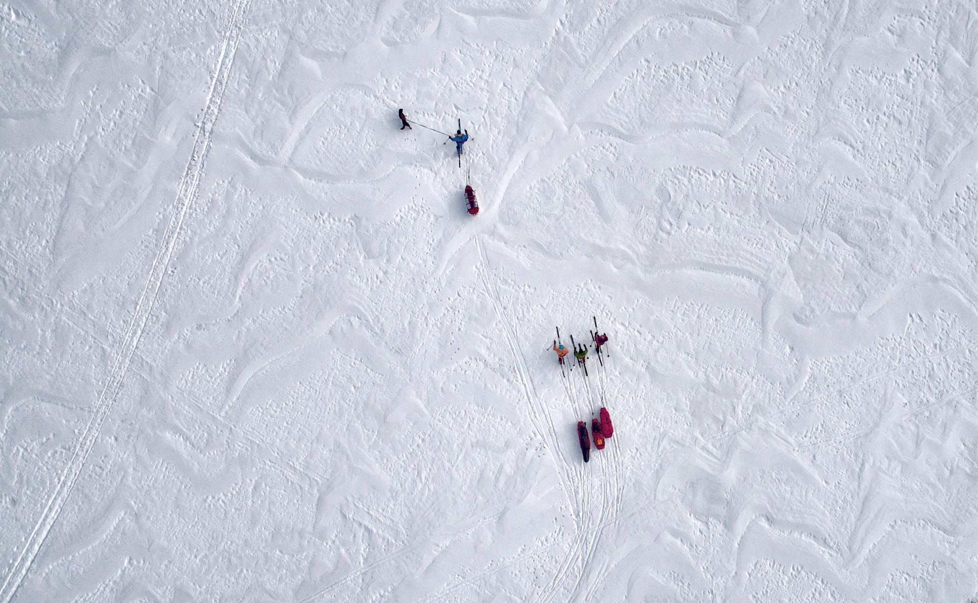 Aerial view of skiing in Svalbard, home to the world's northermost settlement. Photo: Getty