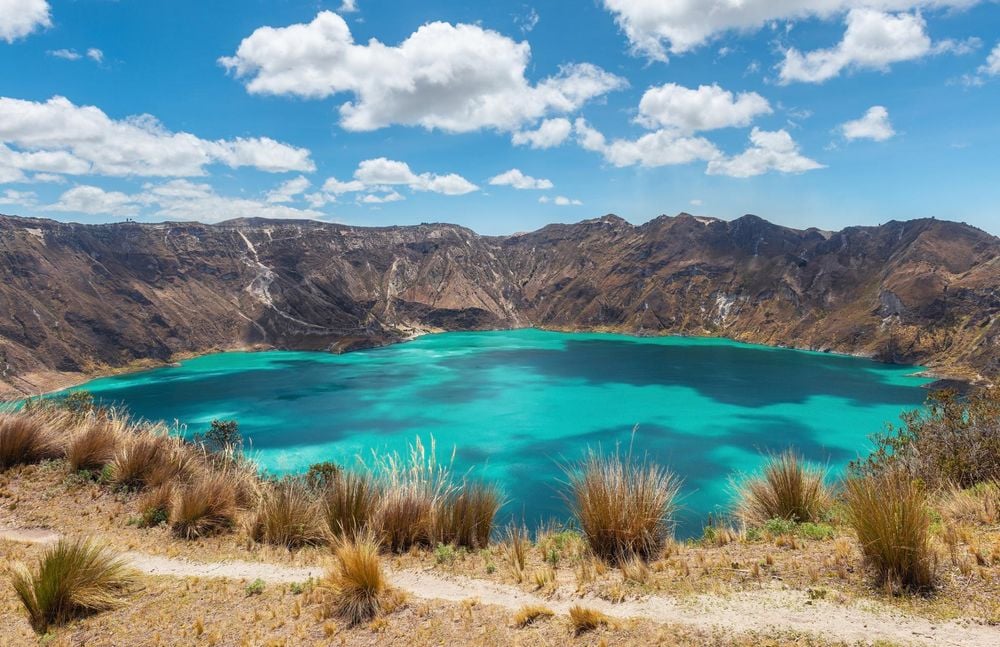 Discovering Ecuador’s Quilotoa Loop: A Hiking Guide